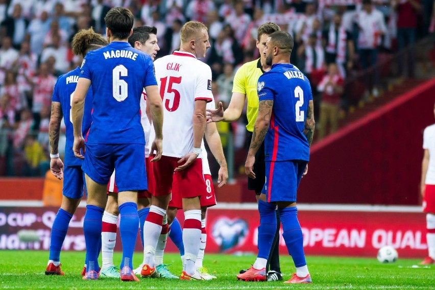 Zamieszanie w przerwie meczu Polska - Anglia