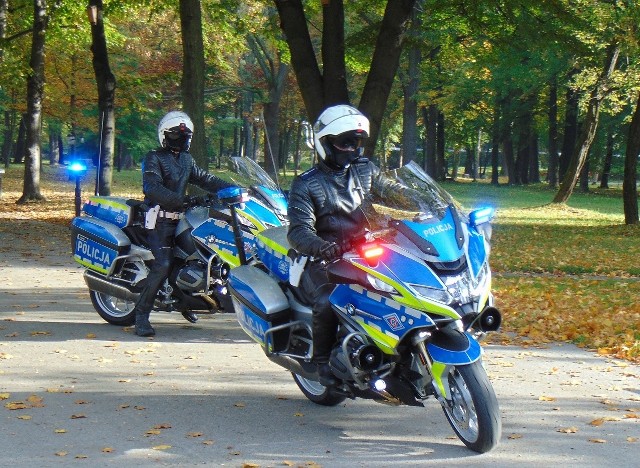 Komenda Powiatowa Policji w Oświęcimiu otrzymała dwa nowe motocykle marki BMW