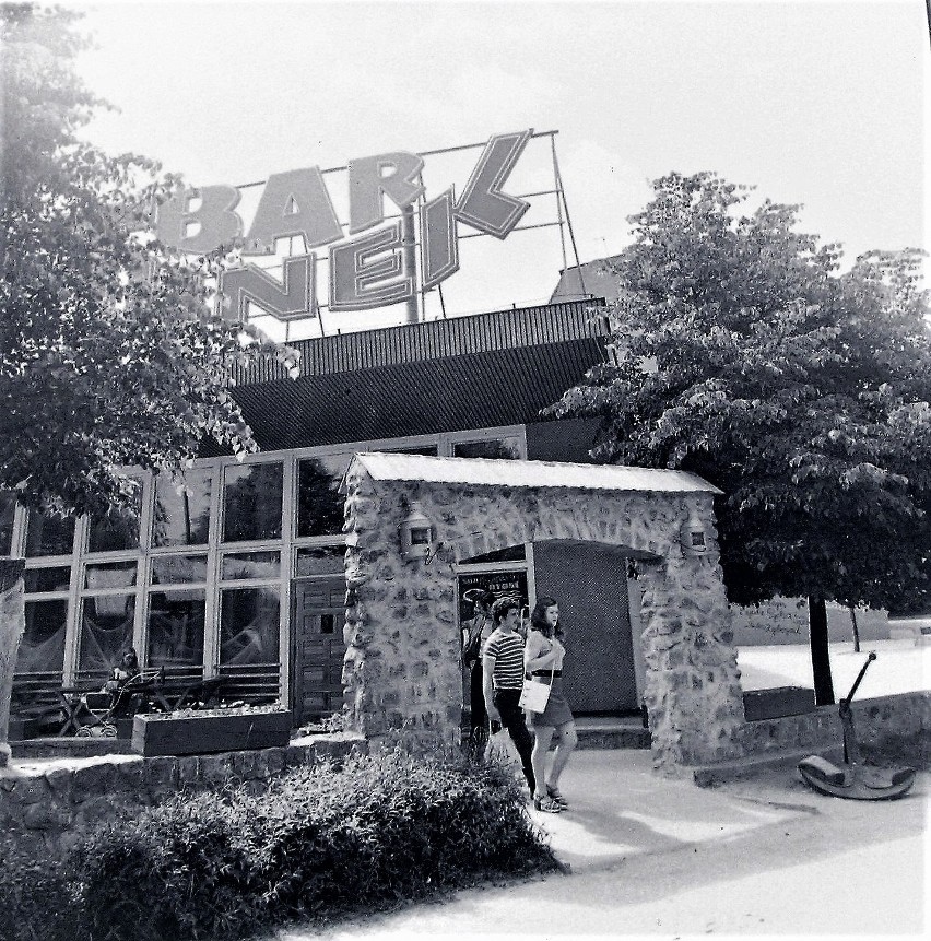 Lato 1973 roku, Bar Rybny „Tunek” stoi otworem dla gości