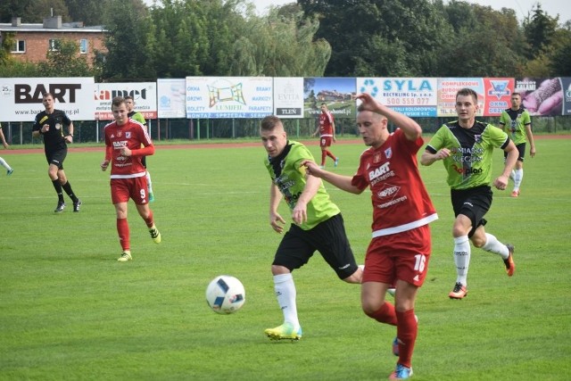 Piłkarze Wdy Świecie pokonali Sokoła Kleczew 2:1 (2:0).