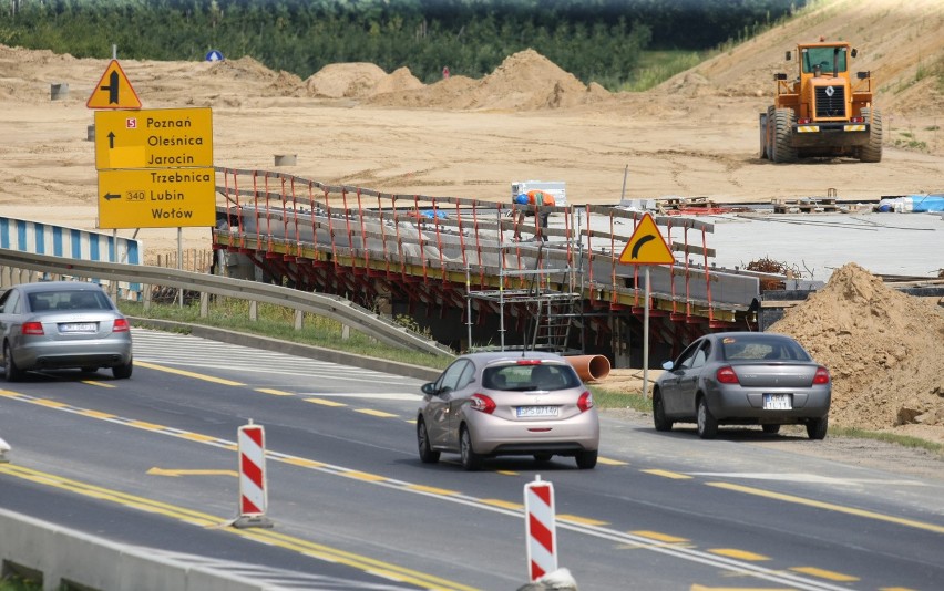 Budowa drogi S5. Okolice węzła Trzebnica, początek sierpnia...