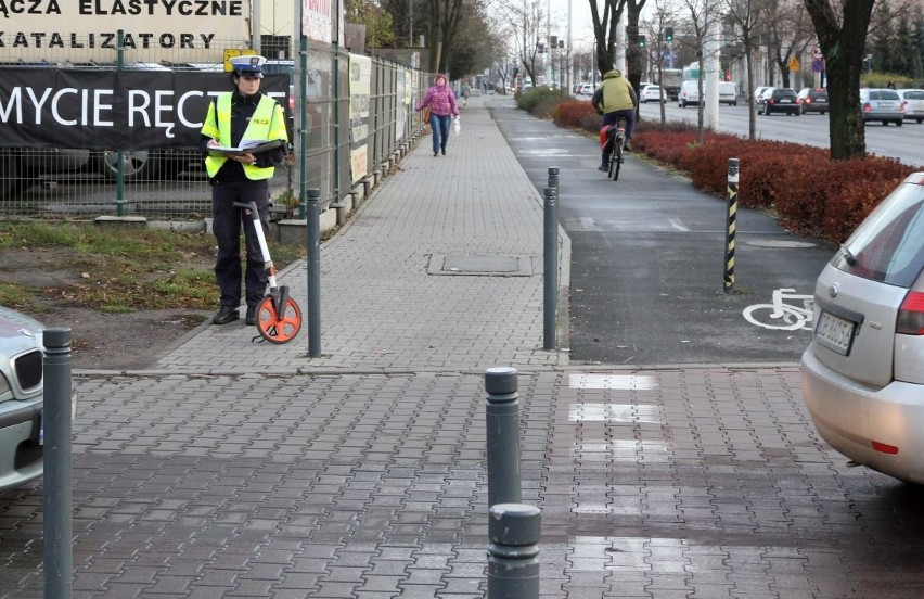 Mercedes zderzył się z rowerzystą na Krakowskiej