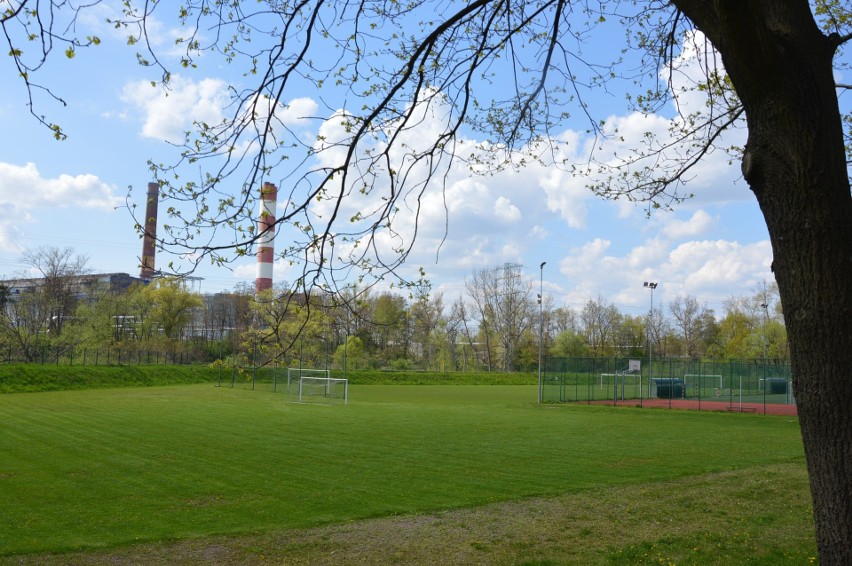 Skawina. Gmina zmodernizuje Miejski Stadion stuletniego Terenowego Klubu Sportowego Skawinka. Będą mieć gdzie trenować lekkoatleci  