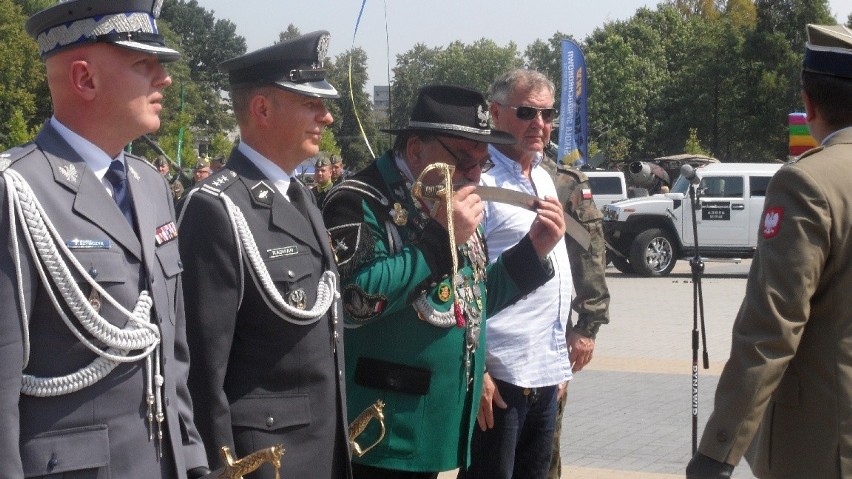 Święto Wojska Polskiego w Tychach i 40. urodziny WKU w...