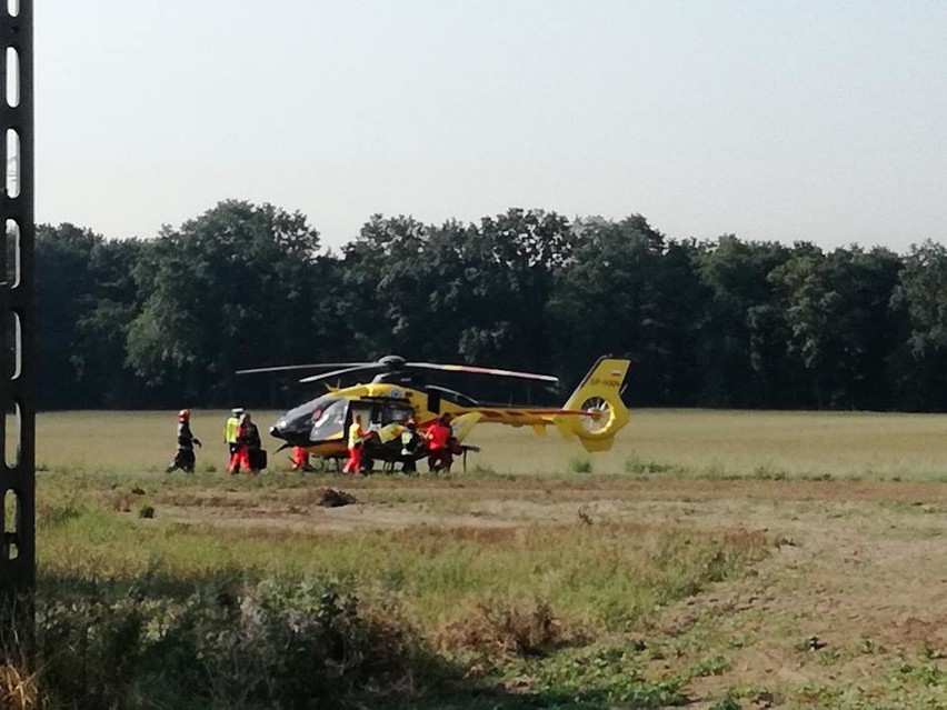 Koszmarny wypadek motocyklisty w Syryni - na miejscu śmigłowiec LPR ZDJĘCIA