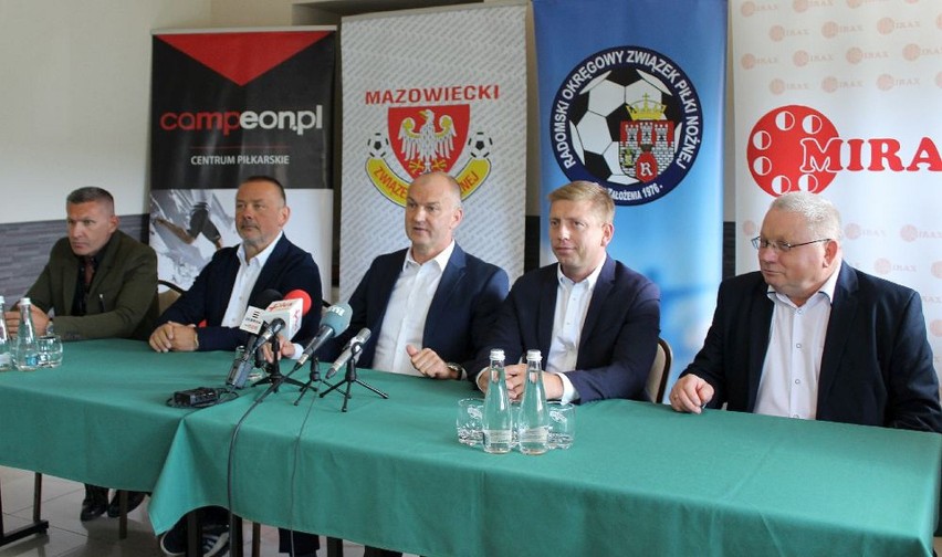 Radomski Okręgowy Związek Piłki Nożnej podpisał nowe umowy...