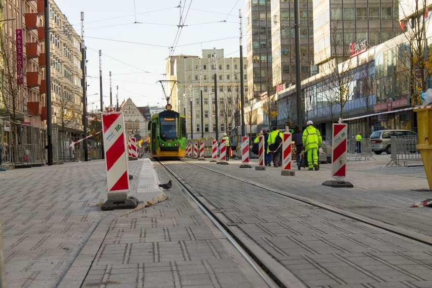 Remont ulicy Święty Marcin powoli zbliża się do końca....