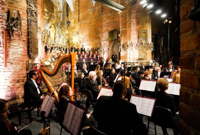 Koncert pt. „Requiem - pamięci poległych obrońców Westerplatte”. Muzyczne pożegnanie bohaterskich żołnierzy
