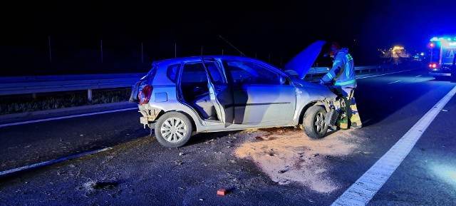 Na miejscu wypadku na krajowej siódemce w rejonie Kajetanowa w gminie Zagnańsk.