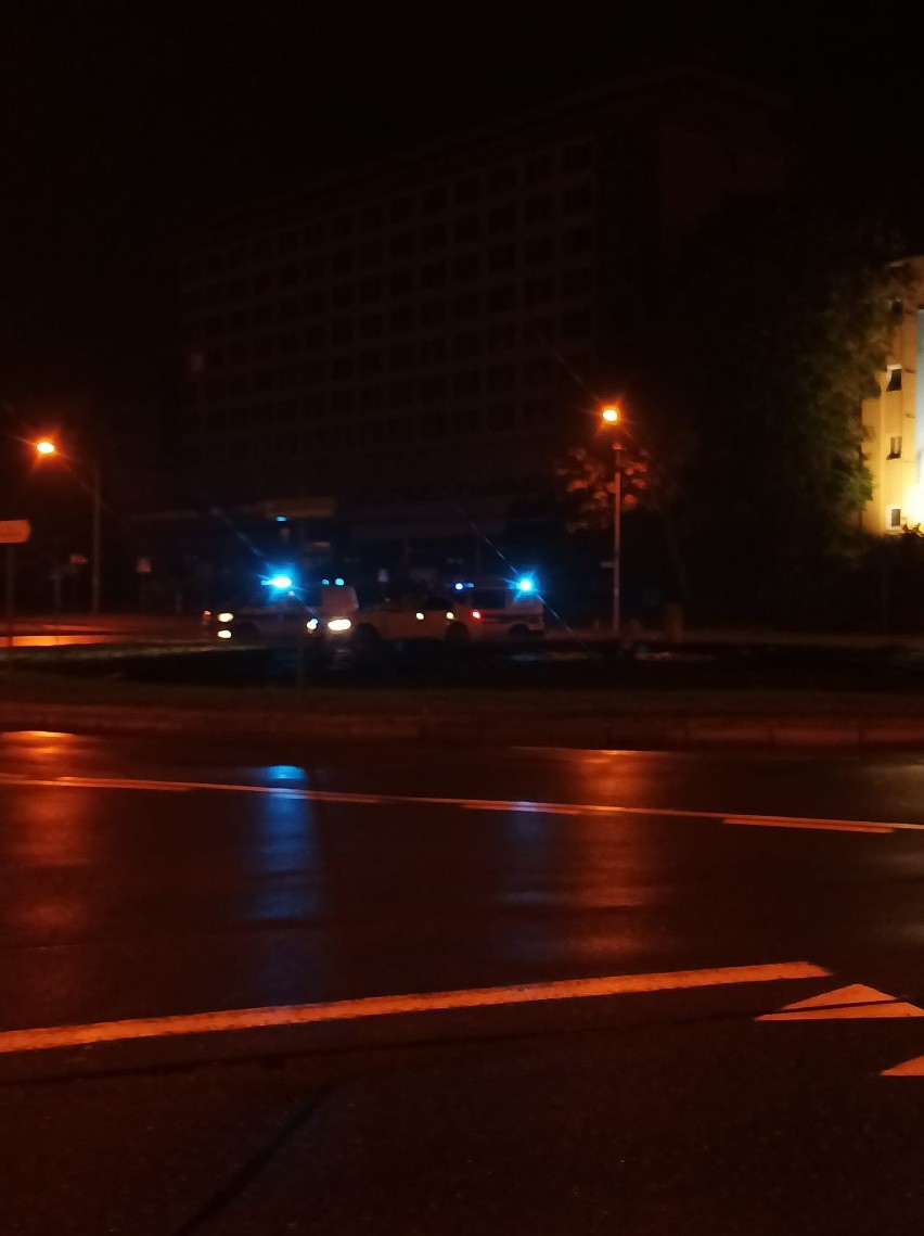 Kierowca BMW driftował w centrum Białegostoku. Wylądował na...