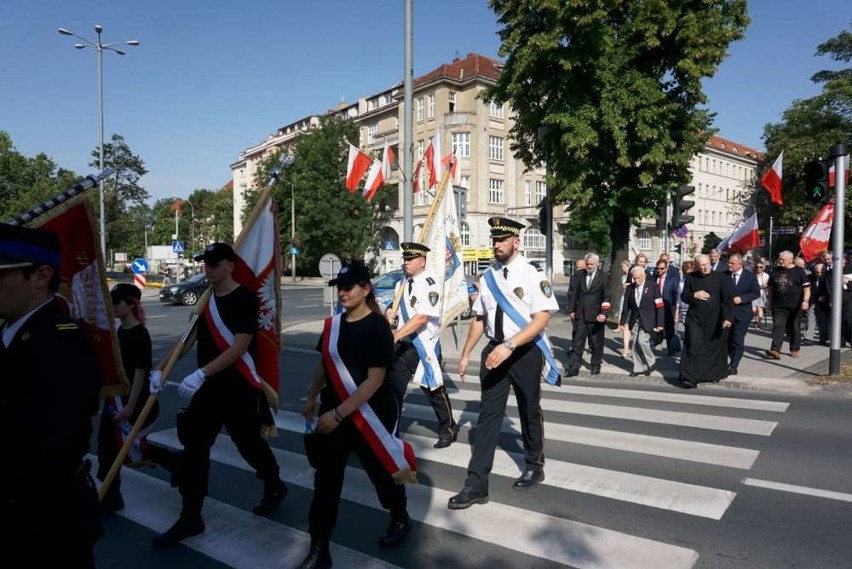 Głównym miejscem obchodów w Poznaniu był Pomnik Polskiego...