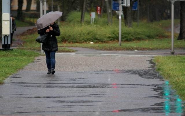 Ostrzeżenie IMGW. Zagrożenie burzami z gradem w Małopolsce