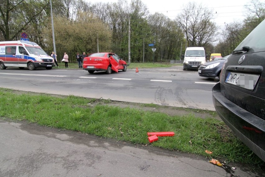 Wypadek na Mickiewicza, Wrocław, 11.04.2016 r.