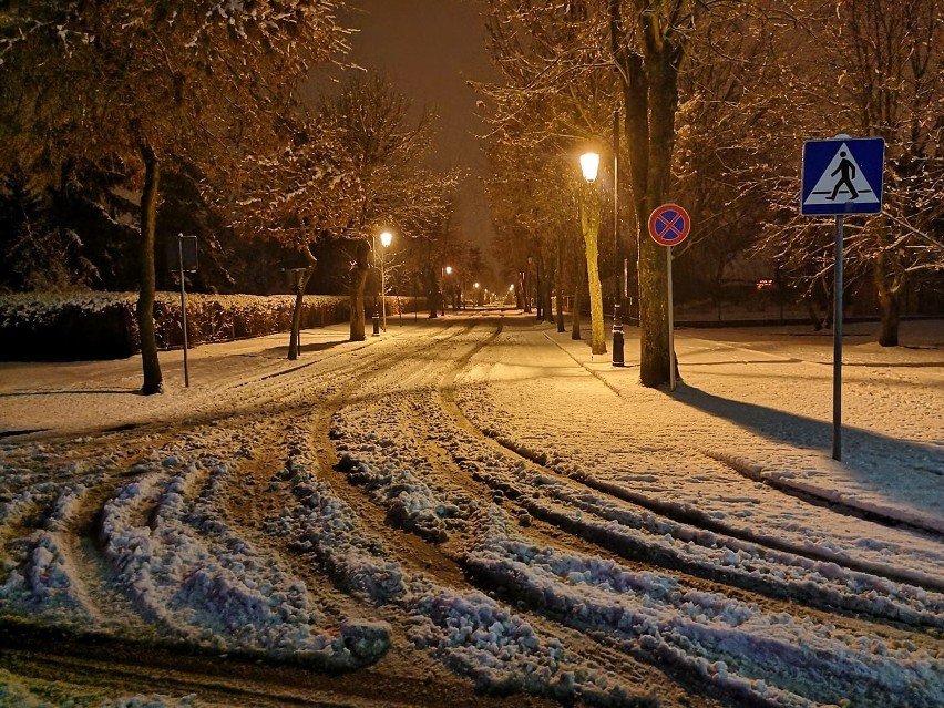 Uwaga mieszkańcy regionu! Trudna sytuacja na drogach [zdjęcia]