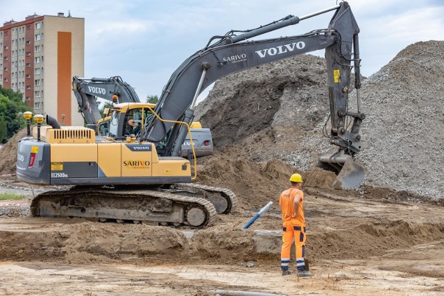 Emisja obligacji w wysokości 620 mln zł ma pozwolić na sfinansowanie m.in. budowy linii tramwajowej z Krowodrzy Górki do Górki Narodowej i realizowanego w ramach tego zadania dwupoziomowego skrzyżowania w ciągu ul. Opolskiej.