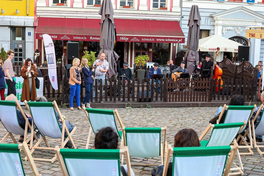 Piątkowy koncert na rynku Siennym w Szczecinie. Muzyczna uczta!