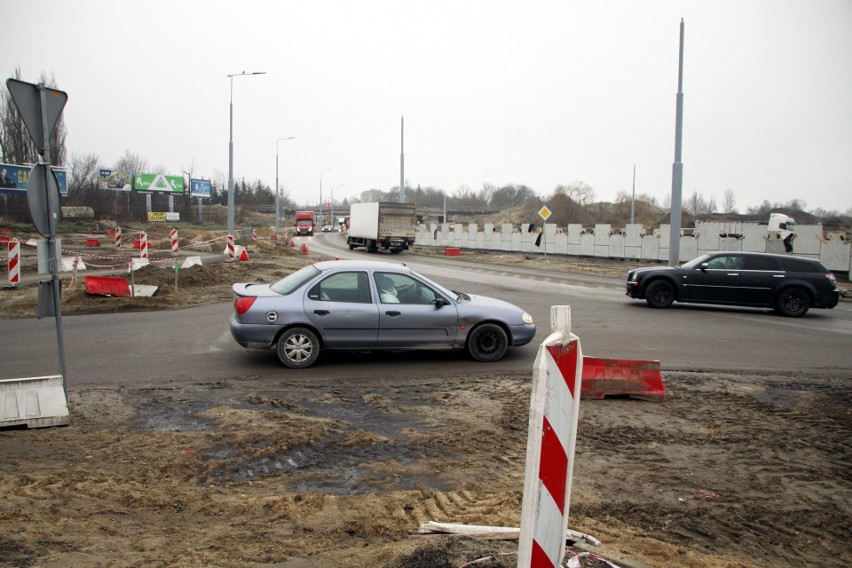 Przebudowa Krochmalnej z Diamentową. W końcu mniej kłopotów z przejazdem (ZDJĘCIA)