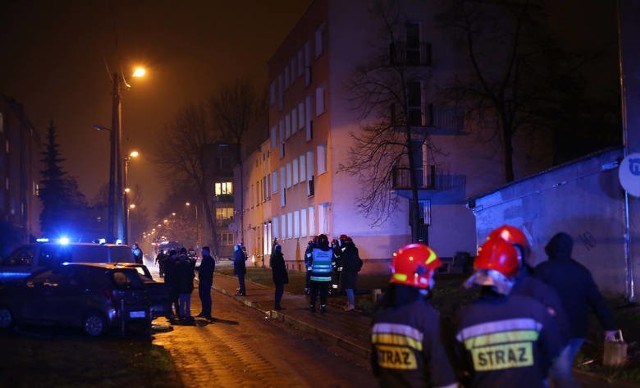 Na procesie w sprawie wybuchu w bloku przy ul. Przemysłowej zeznawali świadkowie: 85-letnia lokatorka Sabina A. i 40-letni strażak Marcin S.