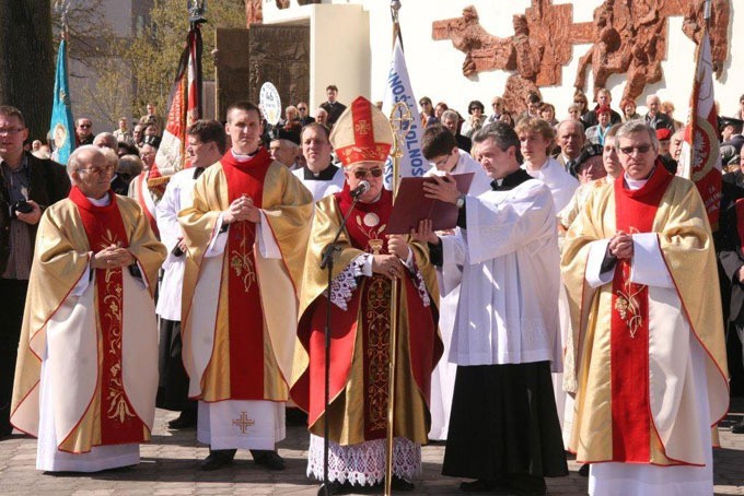 Pamięci ofiar Katynia