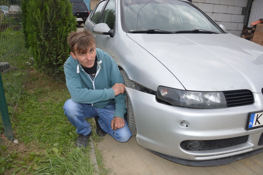 Jacek Jucha urwał na koleinach zderzak w samochodzie