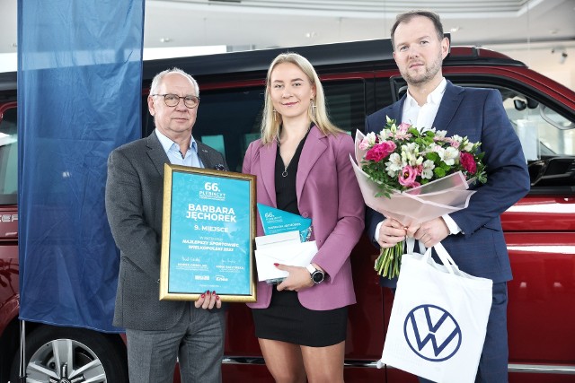 Barbara Jęchorek z Aleksandrem Danielem, prezesem Wielkopolskiego Związku Towarzystw Wioślarskich i Robertem Taterczyńskim, kierownikiem Porsche Krańcowa