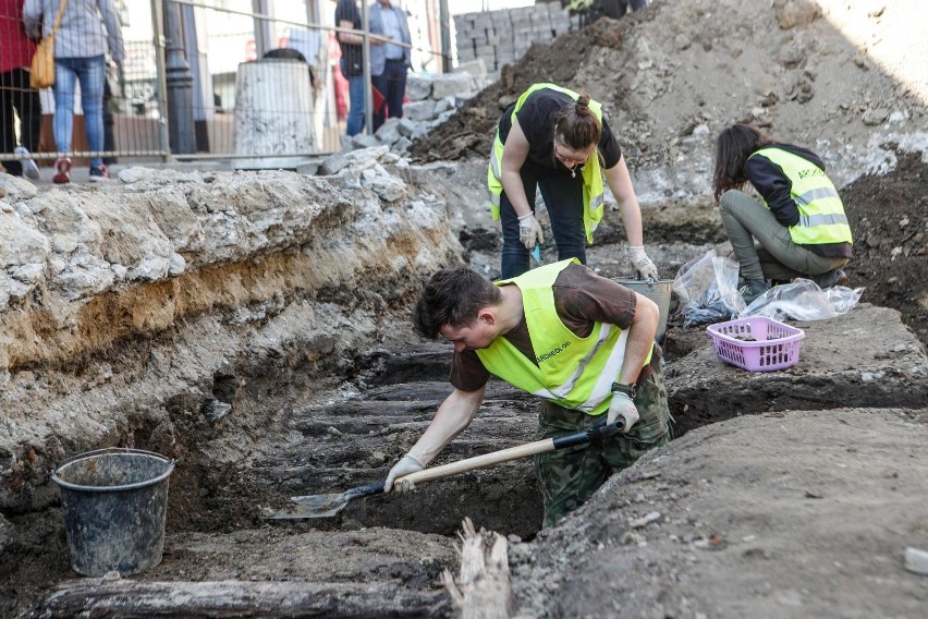 Archeolodzy pracują na ul. Kościuszki w Rzeszowie....