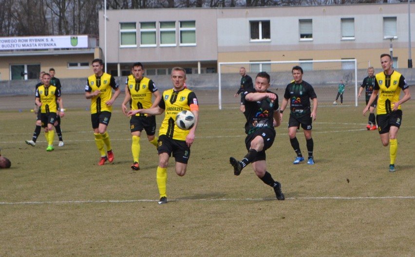 ROW 1964 Rybnik przegrał u siebie z Siarką Tarnobrzeg ZDJĘCIA