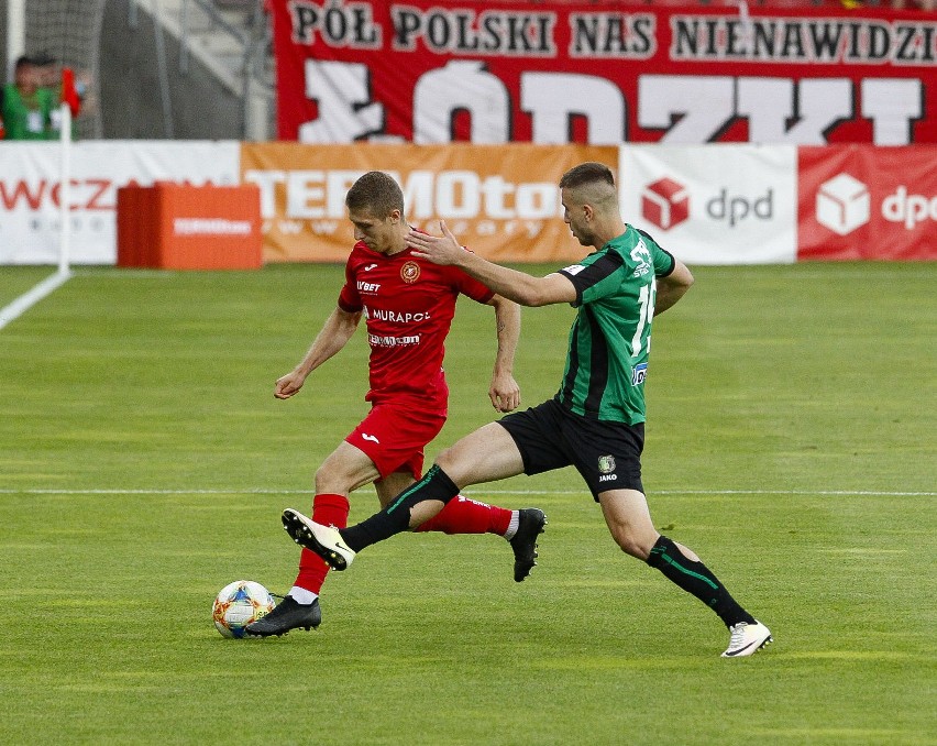 Widzew - Stal 3:0. Koncert piłkarzy Widzewa. Łodzianie znów na fotelu lidera [ZDJĘCIA]