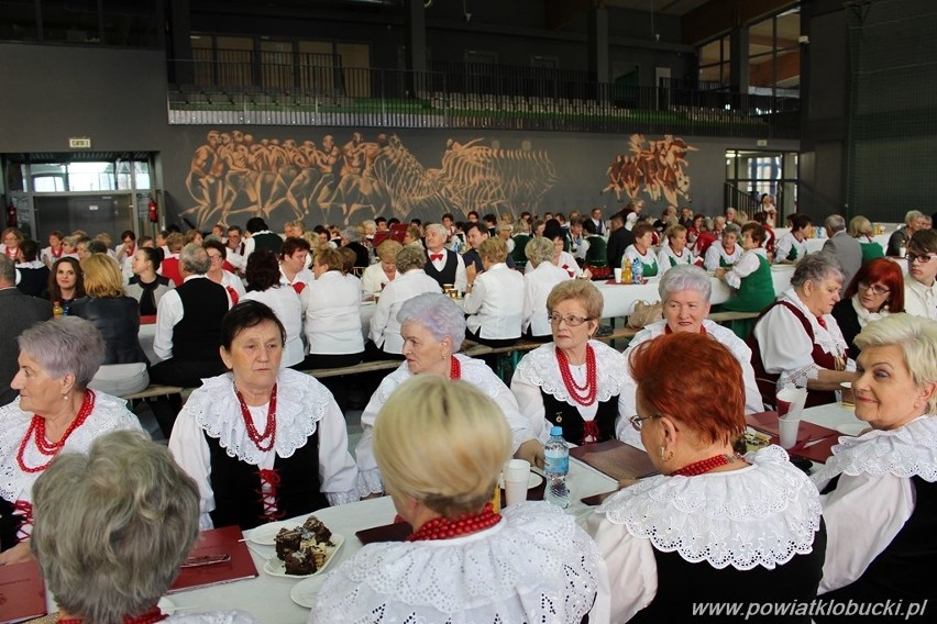 Panki: II Powiatowy Przegląd Pieśni Patriotycznych