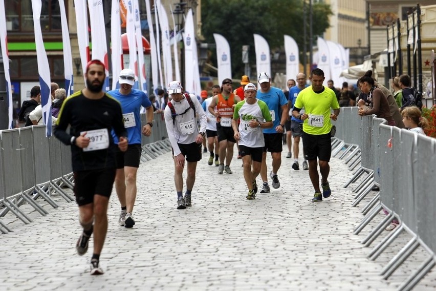 Maraton Wrocław - ZDJĘCIA - zawodnicy z numerami 401 - 600