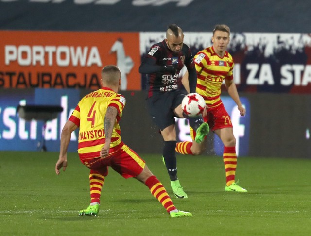 Jagiellonia - Pogoń ONLINE. TRANSMISJA NA ŻYWO