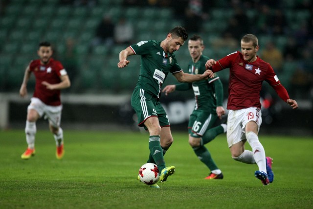 Śląsk Wrocław - Wisła Kraków transmisja na żywo. Mecz Śląsk - Wisła już dziś, w sobotę 14 października o godz. 20.30 Śląsk Wrocław podejmie Wisłę Kraków w meczu 12. kolejki Lotto Ekstraklasy. Gdzie oglądać mecz Śląsk - Wisła? Sprawdź. Wynik na żywo na stronie gazetawroclawska.pl