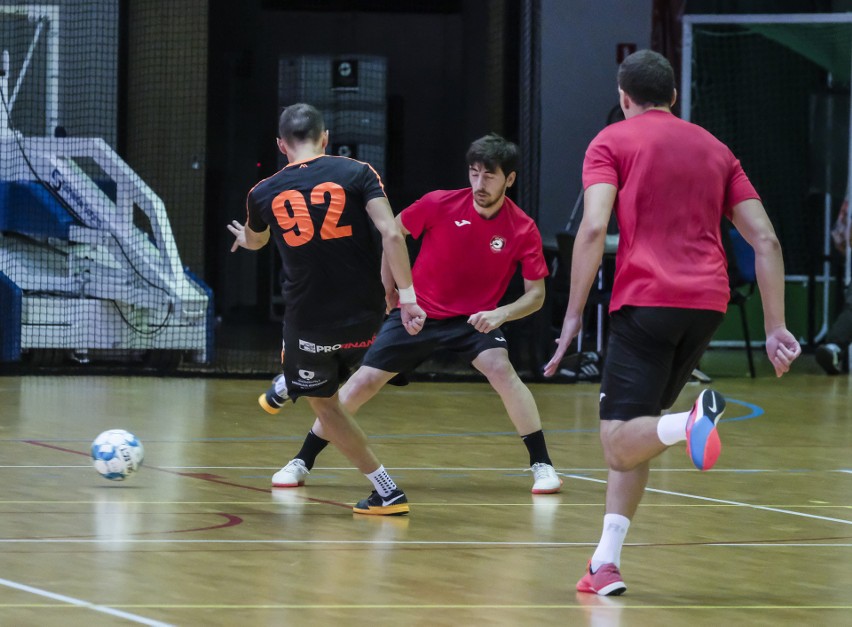 Na tydzień przed startem Futsal Ekstraklasy piłkarze FC...