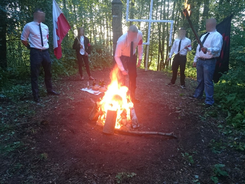 Takie zdjęcia pojawiły się niedawno na stronie internetowej...