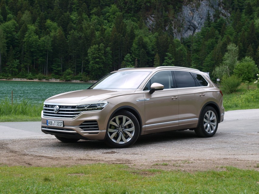 Volkswagen Touareg...