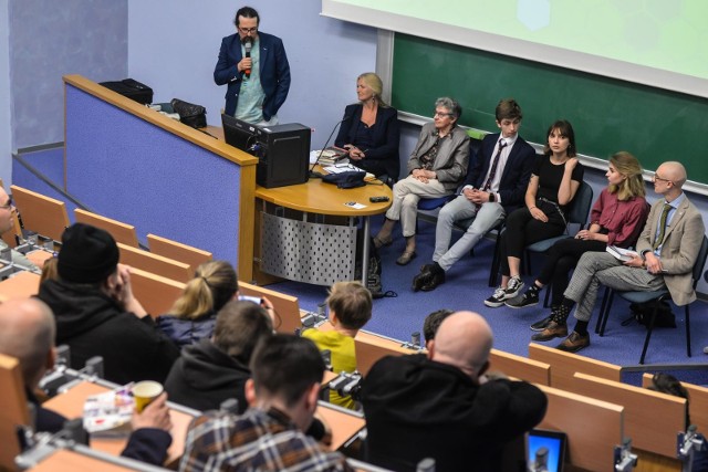 Debata na Uniwersytecie Gdańskim o "faszyzacji życia społecznego"