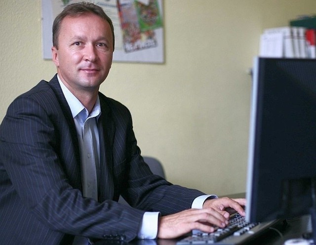 Wójt gminy Klwów Piotr Papis, otrzymał od radnych absolutorium i wotum zaufania za wykonanie budżetu