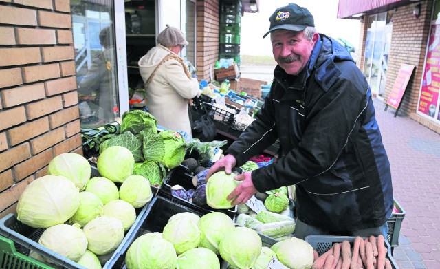 Białystok. Będą nowe ryneczki. Nie tylko na osiedlachOd lat dobrze prosperuje bazar przy ul. Gajowej. Można tu kupić m.in. świeże owoce i warzywa.