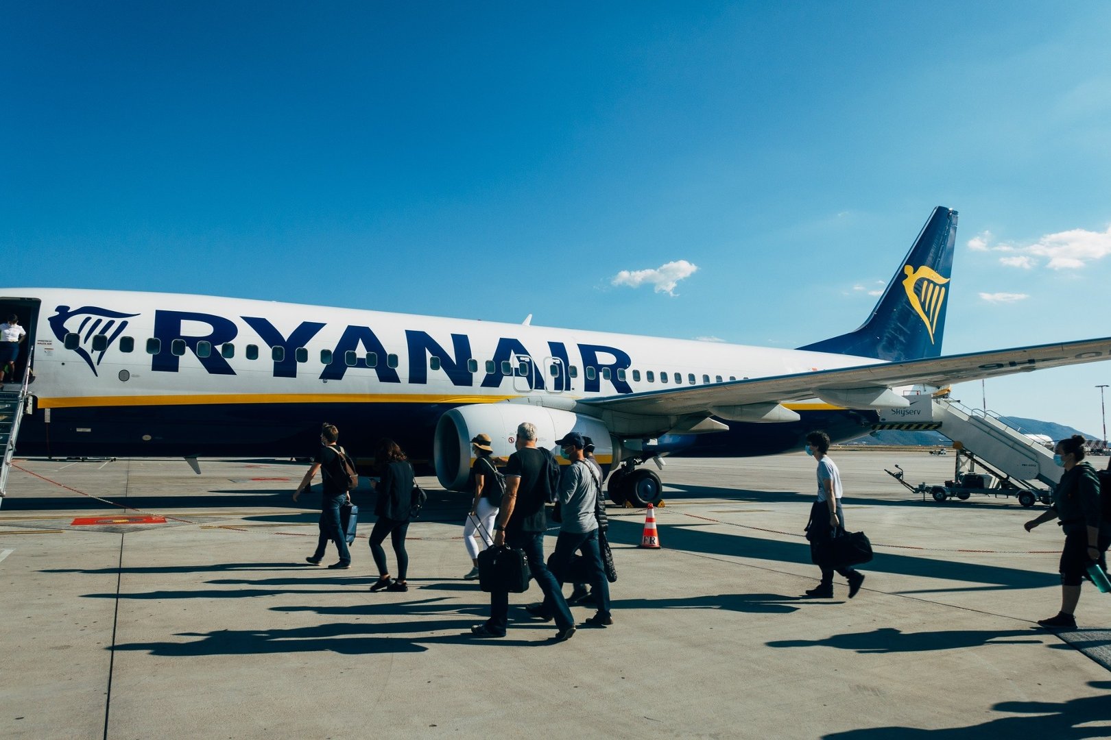 Ryanair w rankingu najbezpieczniejszych tanich linii lotniczych na 2022 r.  Które linie najbardziej dbają o bezpieczeństwo pasażerów? | Strona Podróży