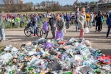 Dzień Ziemi: w Poznaniu będą zbierać śmieci. Co dostaną w nagrodę? Sprzątanie Warty, Wildy, Strzeszyna, Górczyna i Lasku Dębińskiego