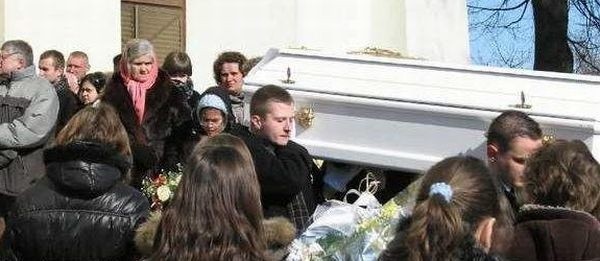 Pogrzeb Mateusza.