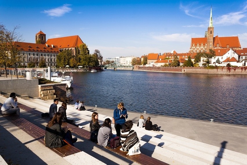 Jak przed 10 laty wyobrażaliśmy sobie Wrocław w 2019 czy...