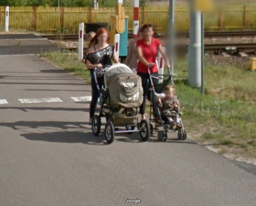 Moda w Terespolu. Kamery Google Street View uchwyciły codzienne stylizacje mieszkańców. Zobacz, jak się prezentują