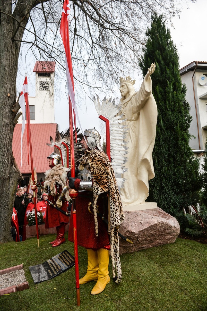 W Gdyni osłonięto pomnik Chrystusa Króla