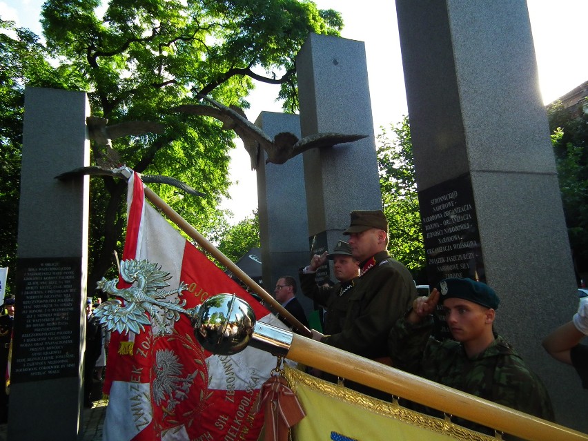 Uroczystości pod Pomnikiem Polskiego Państwa Podziemnego i...