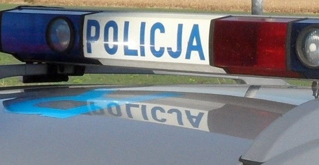 Sprawca zbiegł z miejsca zdarzenia, poszukuje go policja