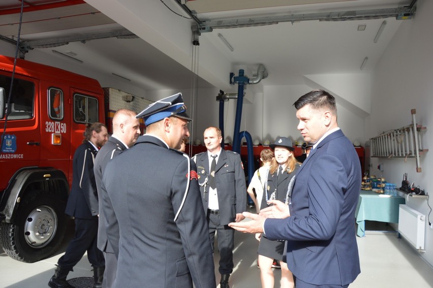 Strażacki jubileusz pod Krakowem z otwarciem nowej remizy. OSP Tomaszowice obchodziło 135-lecie działalności