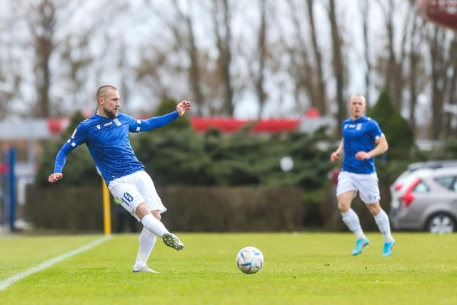 Rezerwy Lecha Poznań zremisowały bezbramkowo na wyjeździe z Sandecją Nowy Sącz.