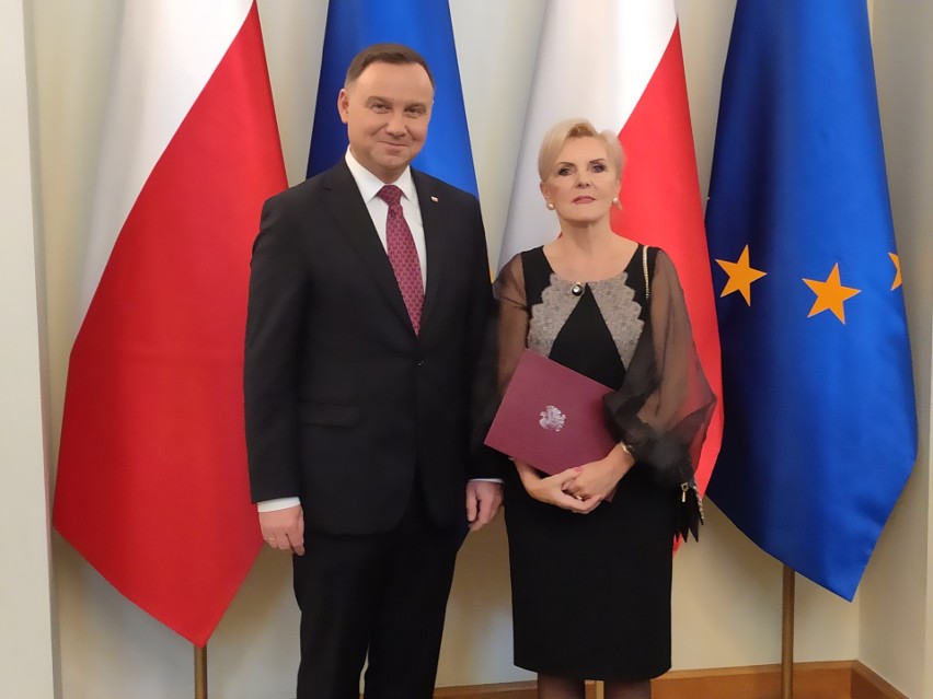 Prezydent Andrzej Duda i prof. Lucyna Ostrowska