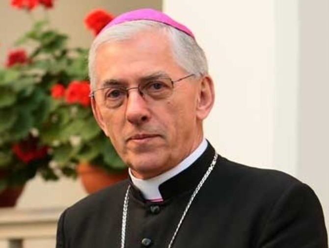 Nominacje nowych biskupów wiele mówią o katowickim...
